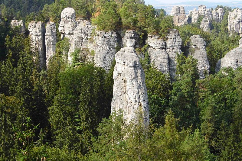 2.9.2018 Hrad Valdštein, veže a zámok Hrubá skála