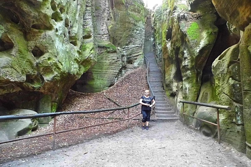2.9.2018 Hrad Valdštein, veže a zámok Hrubá skála