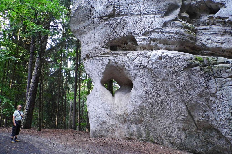 2.9.2018 Hrad Valdštein, veže a zámok Hrubá skála